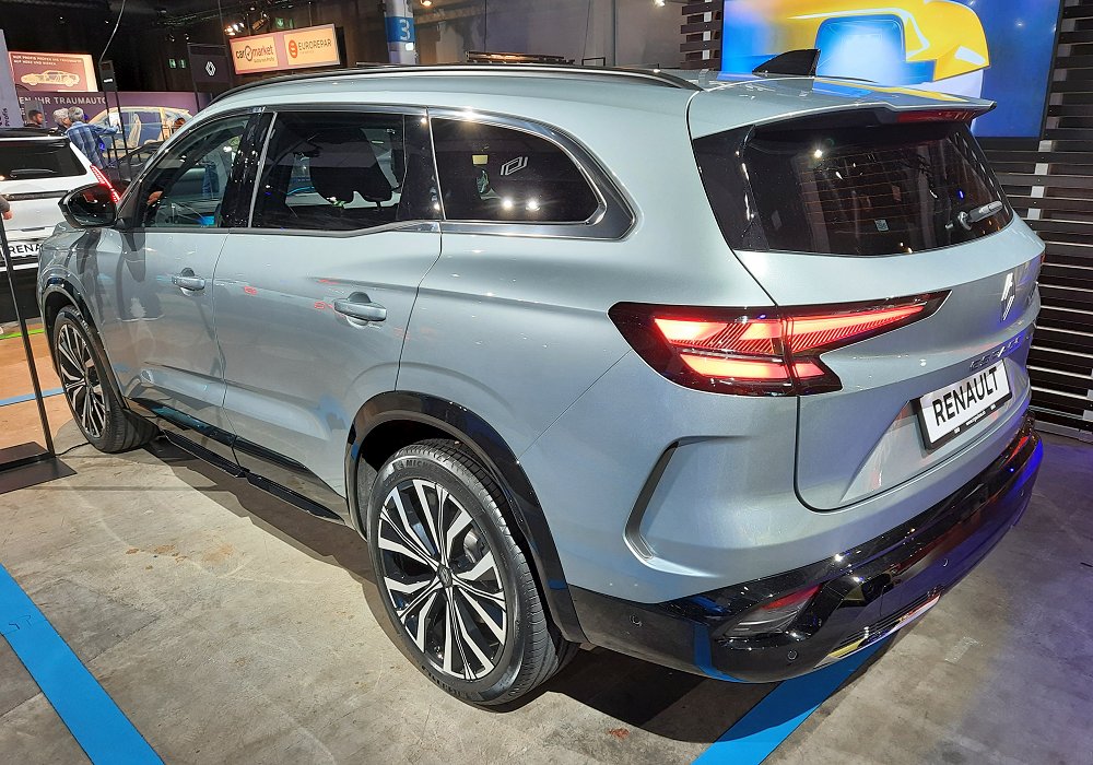Renault Espace E-Tech Full Hybrid 200, 2025