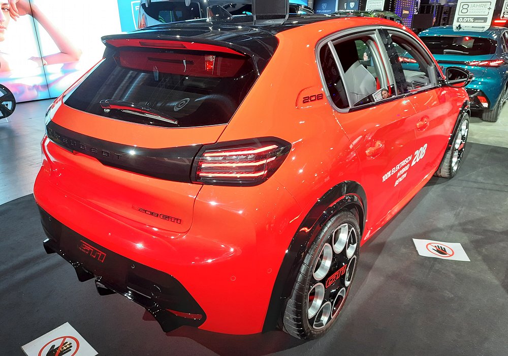 Peugeot E-208 GTi