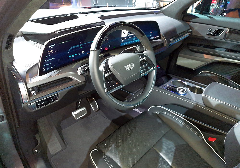 Cadillac Vistiq 900 E4 AWD, 2025
