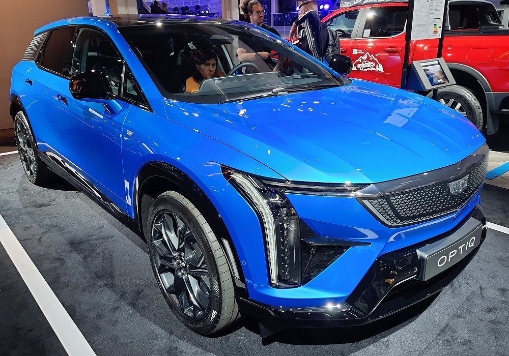 Cadillac Optiq 500 E4 AWD, 2025