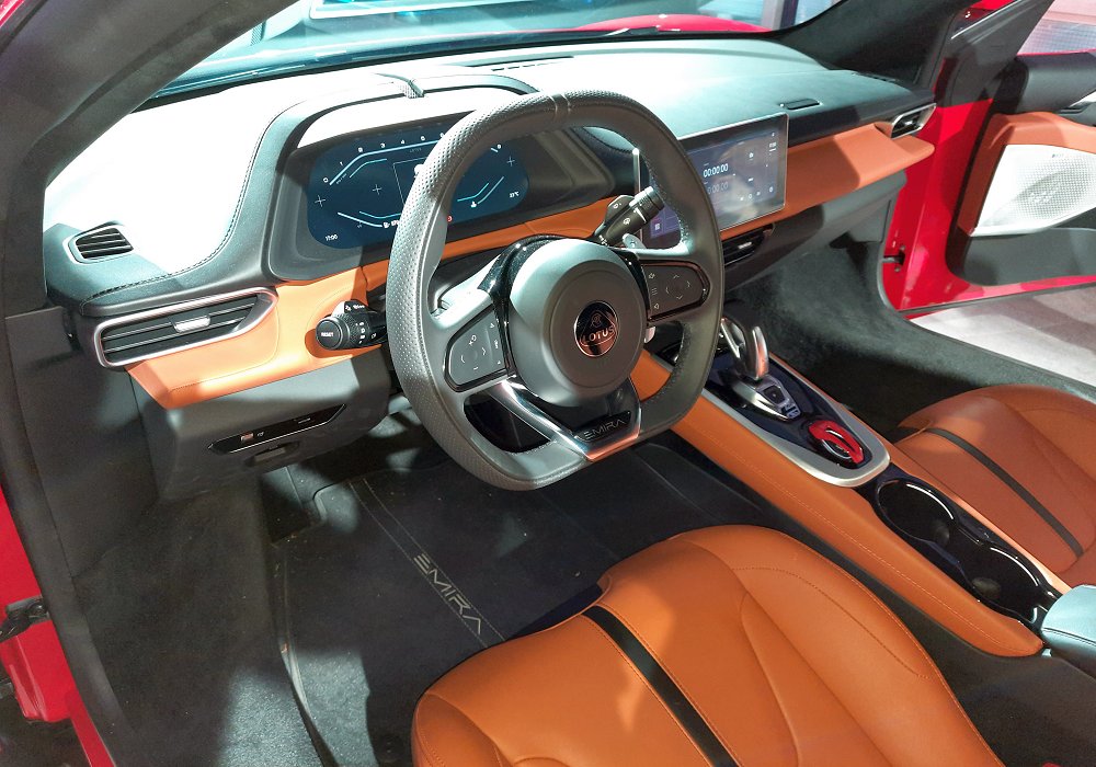 Lotus Emira 2.0 Turbo SE, 2025