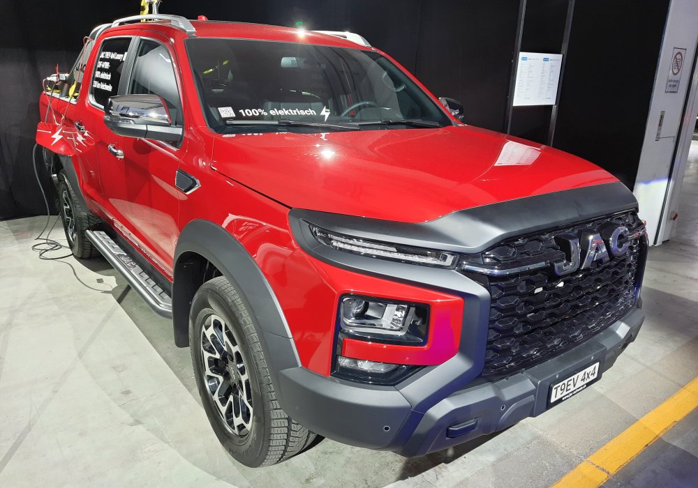 JAC T9 EV 4x4 Luxury, 2025