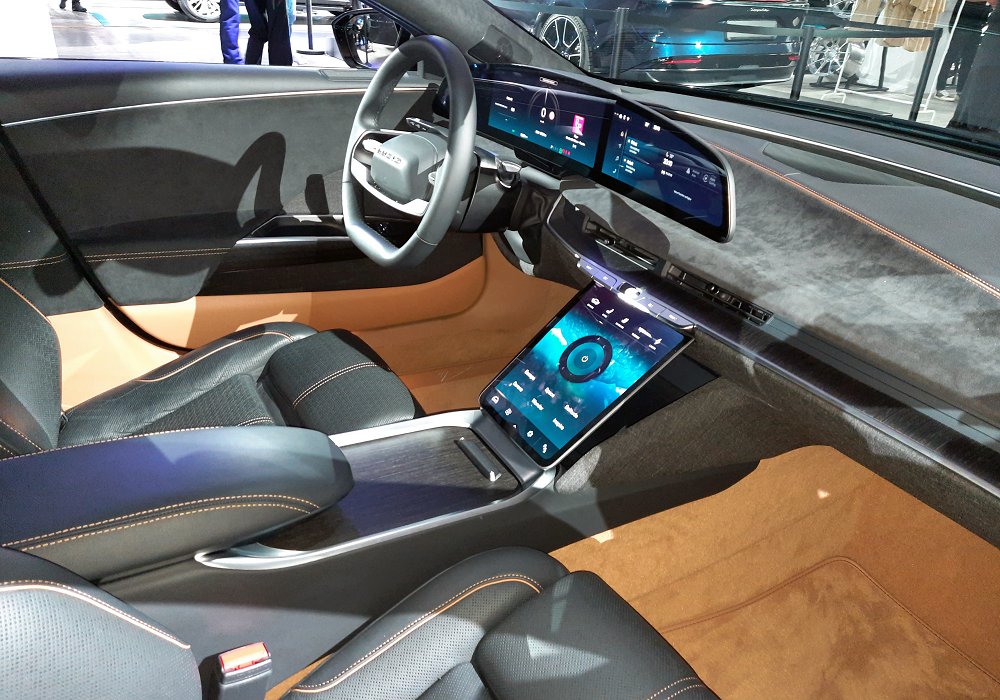 Lucid Air Grand Touring AWD, 2025