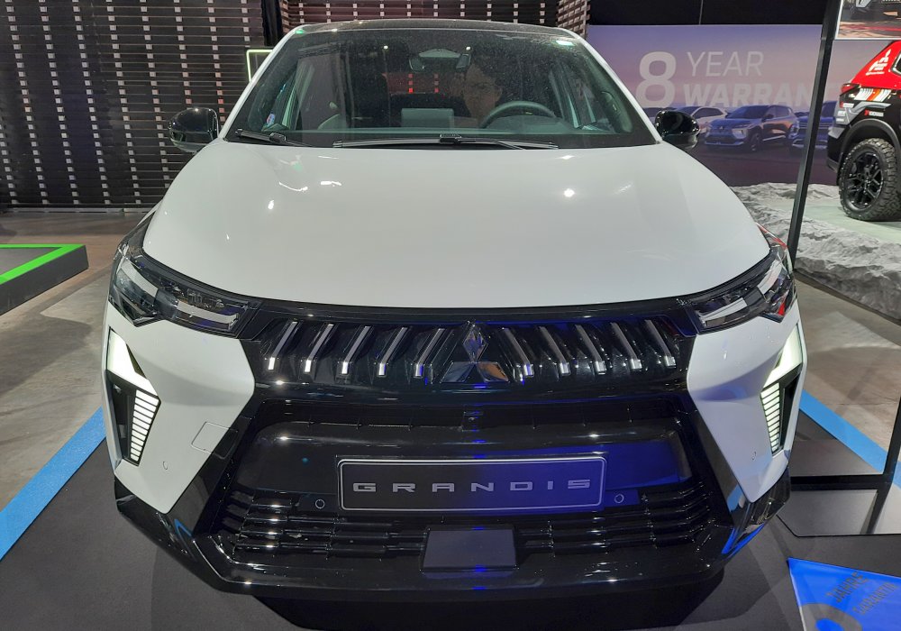 Mitsubishi Grandis 1.8 Hybrid