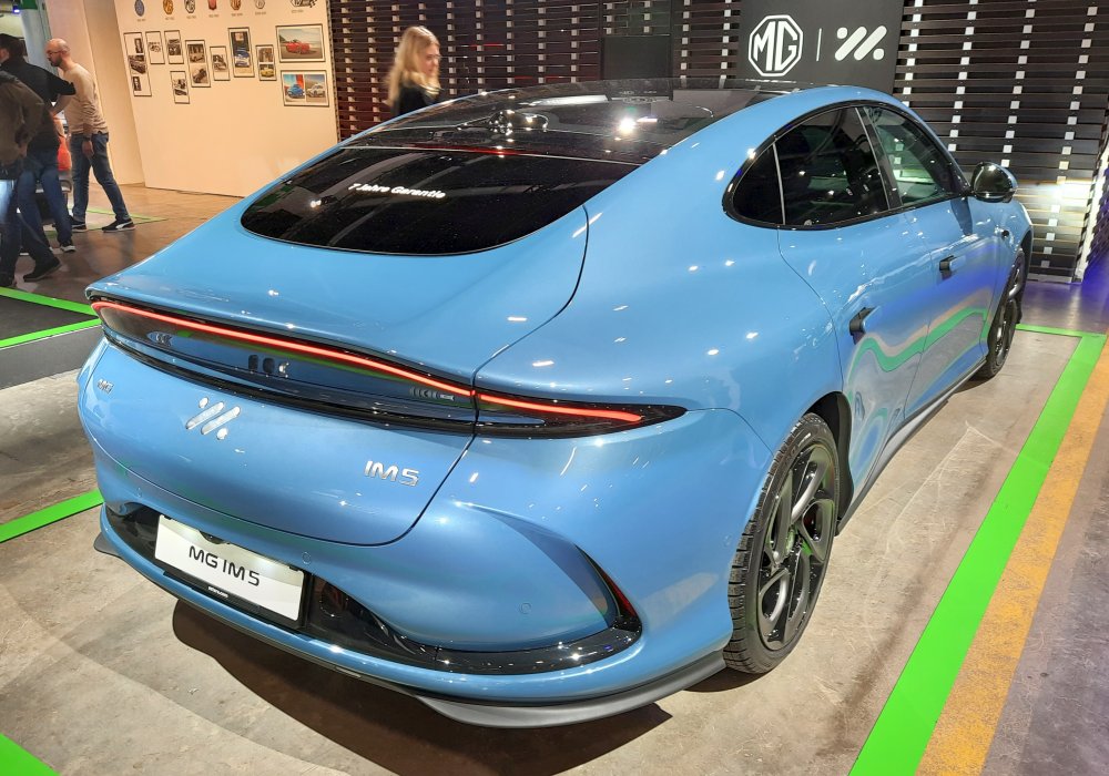 MG IM 5 100 kWh Performance, 2025