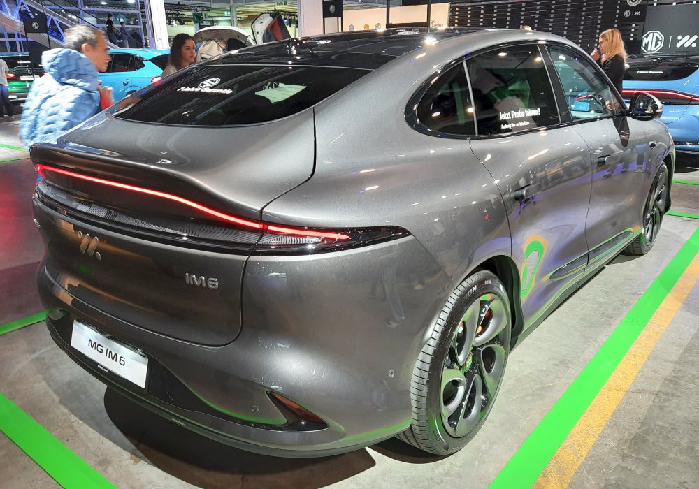 MG IM 6 100 kWh Performance, 2025