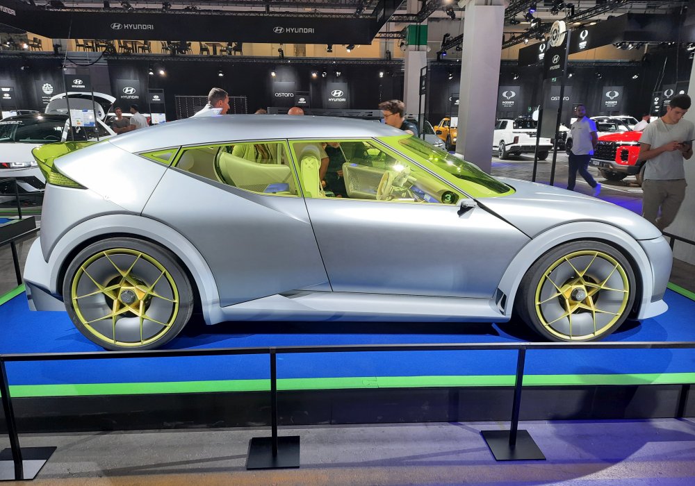 Hyundai Concept Three