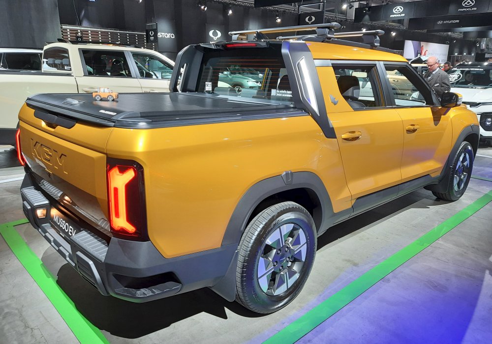 KGM Musso EV 4WD, 2025