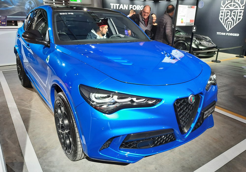 Alfa Romeo Stelvio Quadifoglio 2.9 V6 Q4, 2025