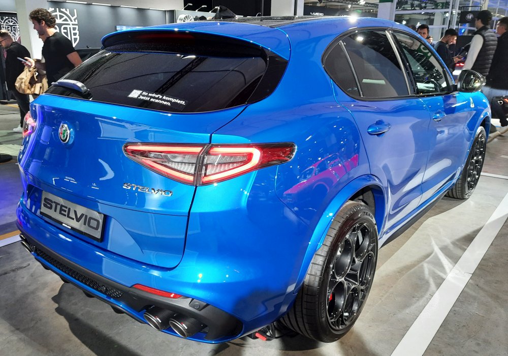 Alfa Romeo Stelvio Quadifoglio 2.9 V6 Q4, 2025