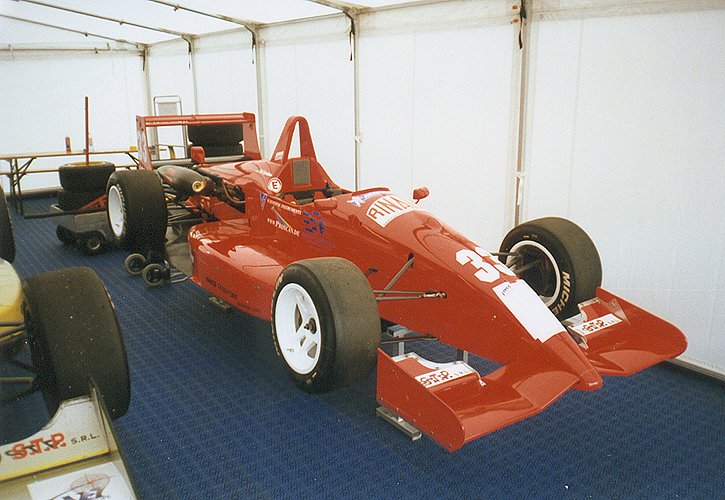 fotografie auta, kliknutm okno zavete