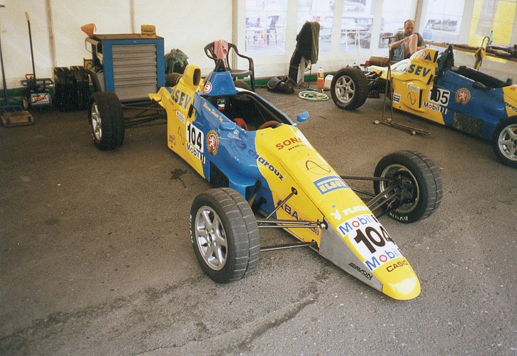 fotografie auta, kliknutm okno zavete