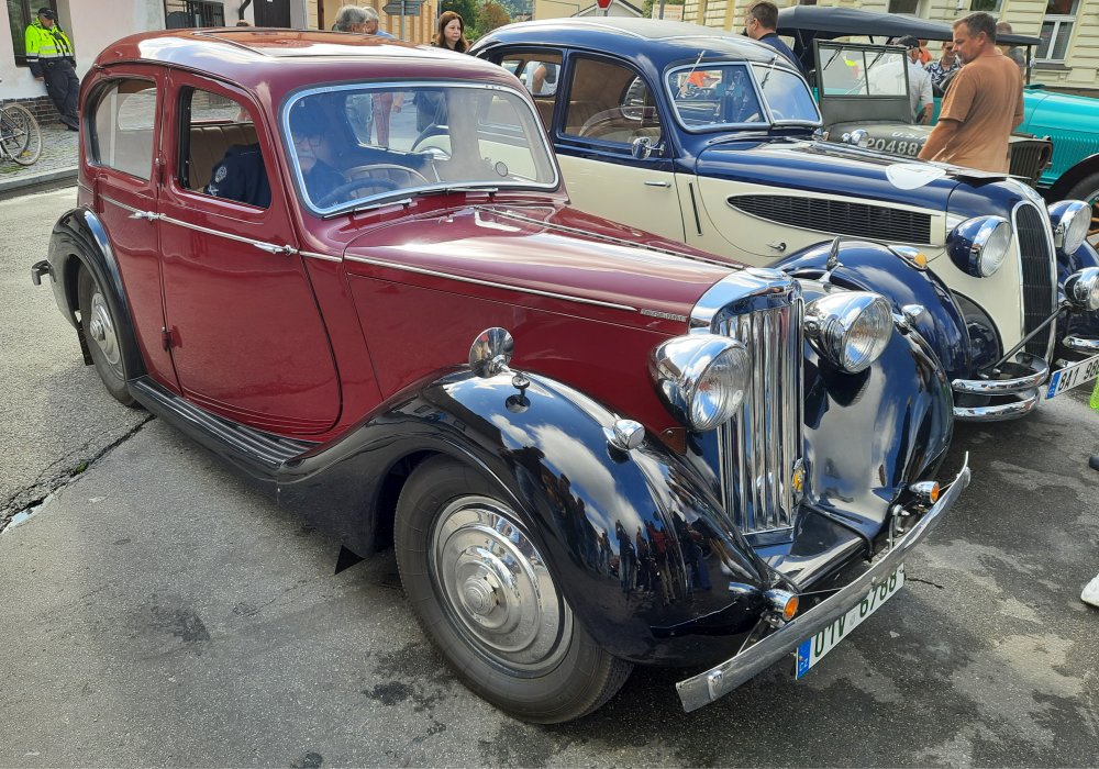 Sunbeam-Talbot Ten Saloon