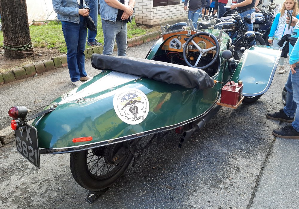 Morgan Aero 1000