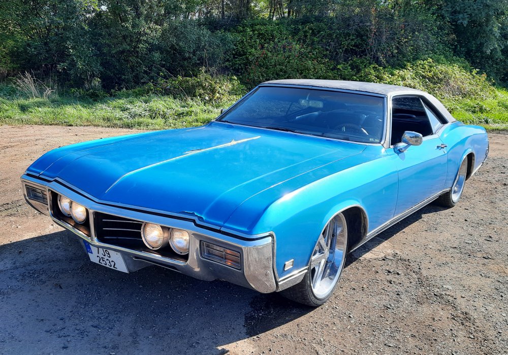 Buick Riviera 400 HP