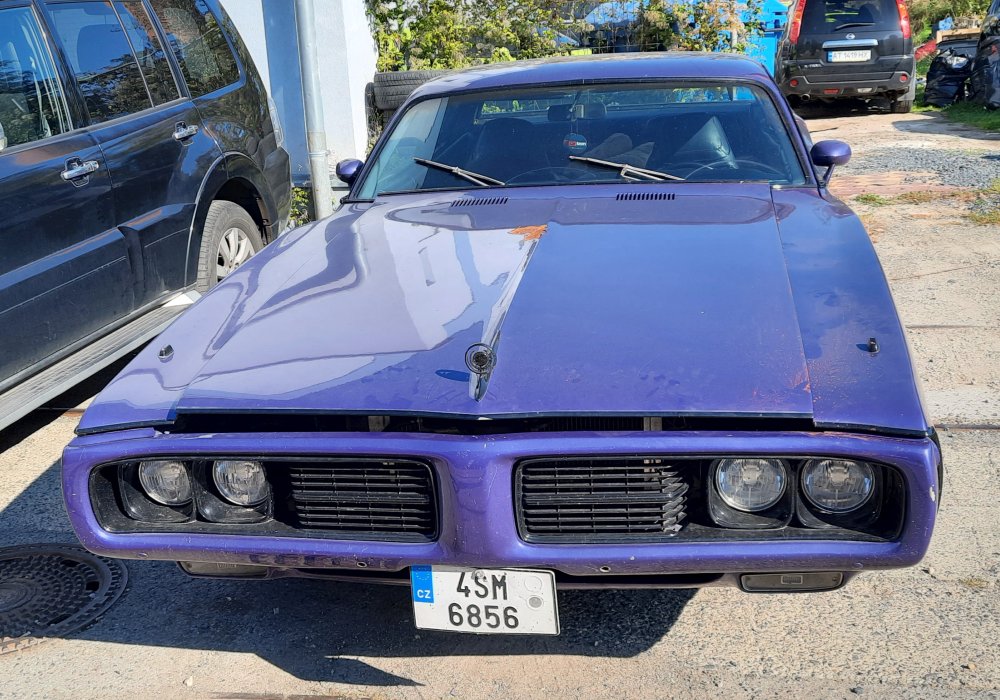 Dodge Charger SE 440