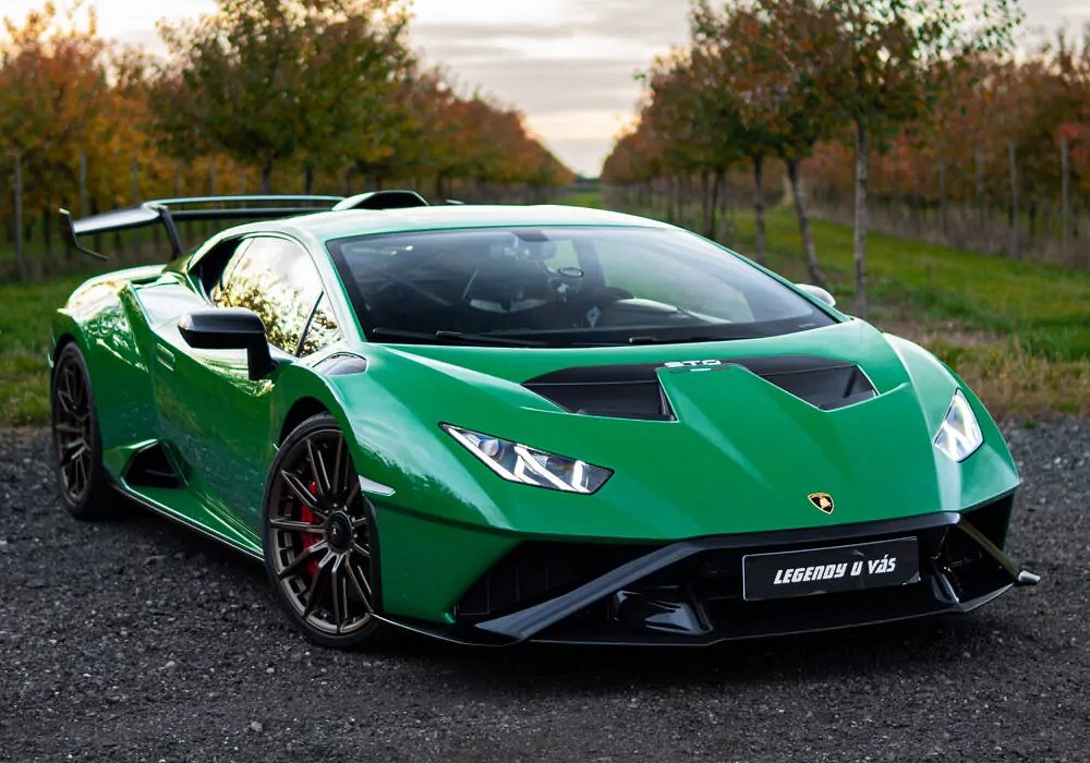 Lamborghini Huracan STO