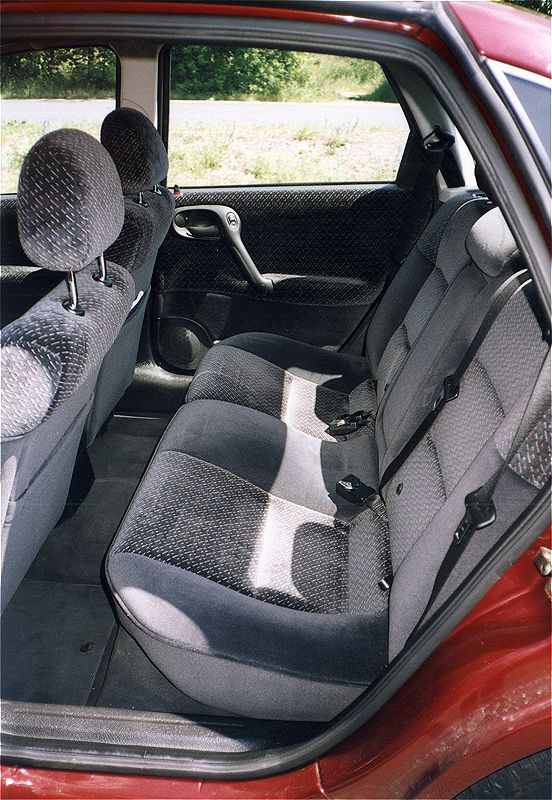 fotografie auta, kliknutm okno zavete