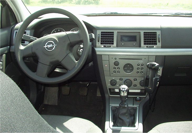 Opel Vectra Caravan 2.2 DTI, 2003