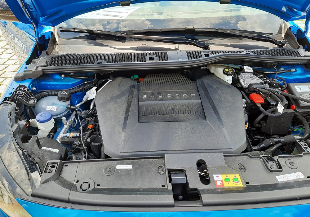 Peugeot e-208 GT, 2021