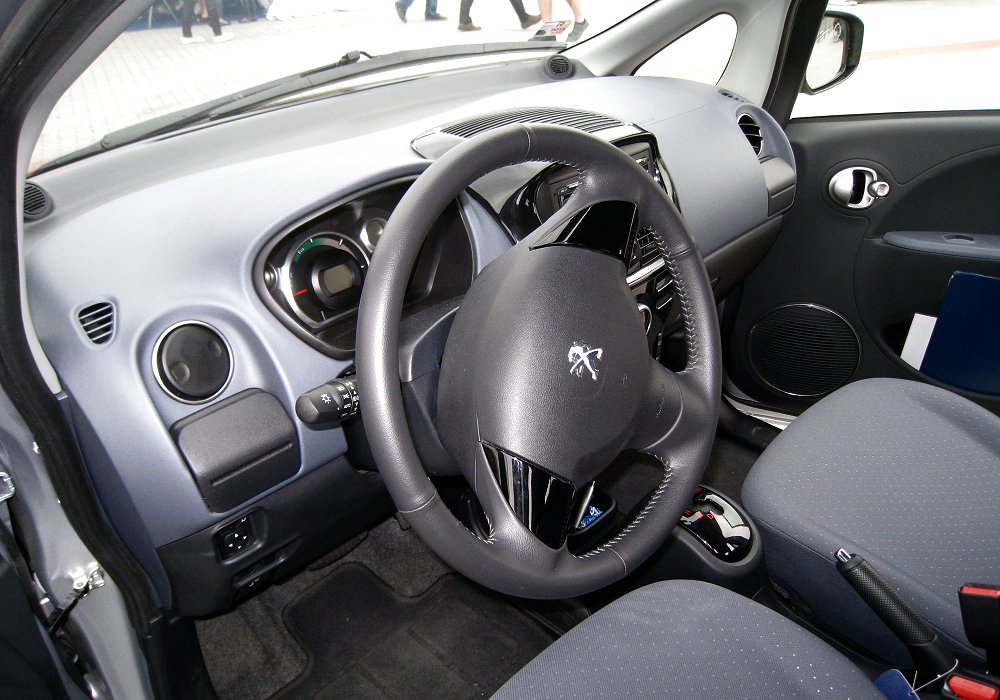 Peugeot iOn, 2013