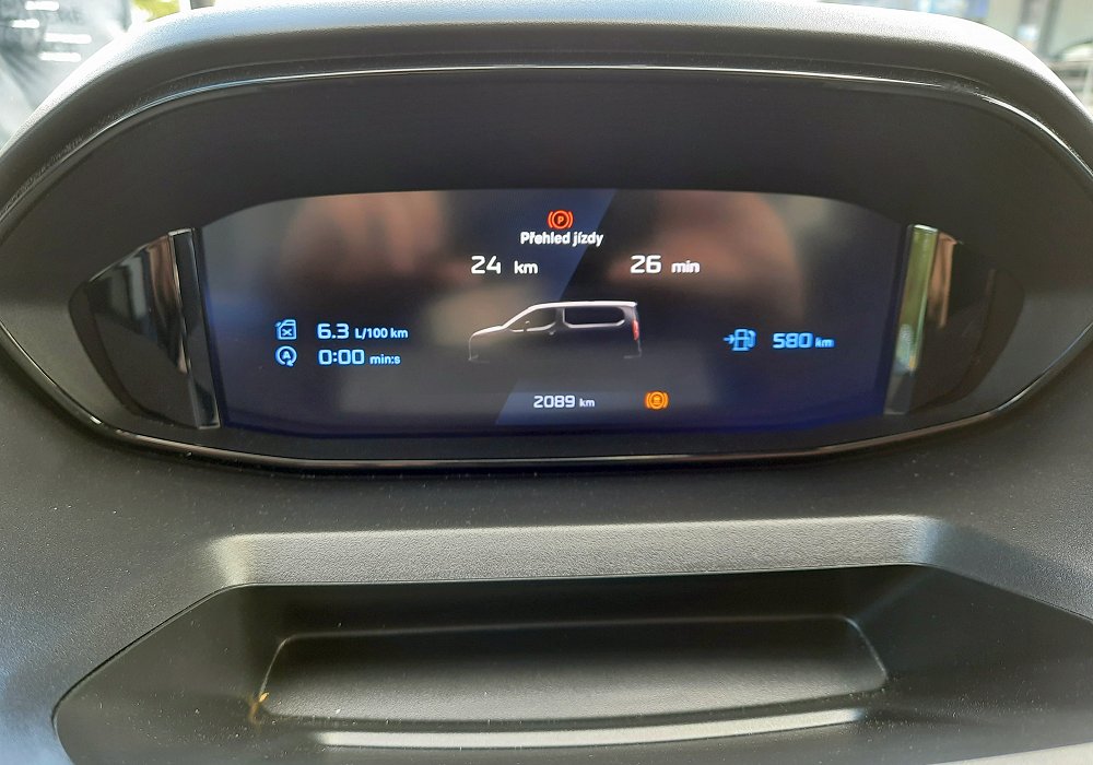 Peugeot Rifter Long 1.5 BlueHDi 130 EAT8 GT, 2025