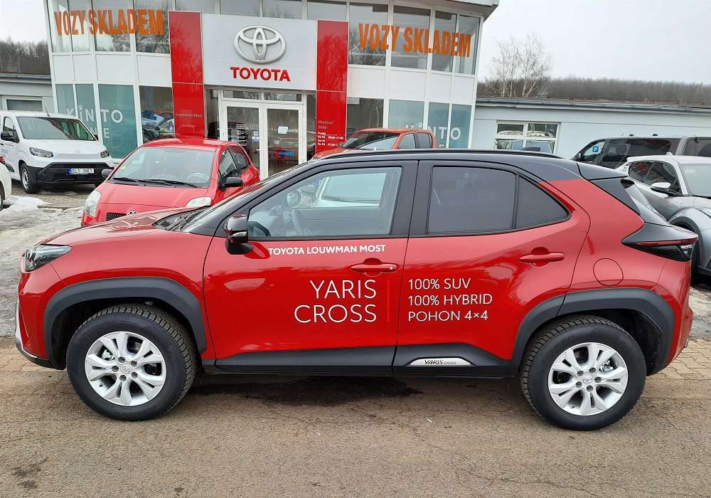 Toyota Yaris Cross 1.5 Hybrid 130 AWD-i Executive, 2025