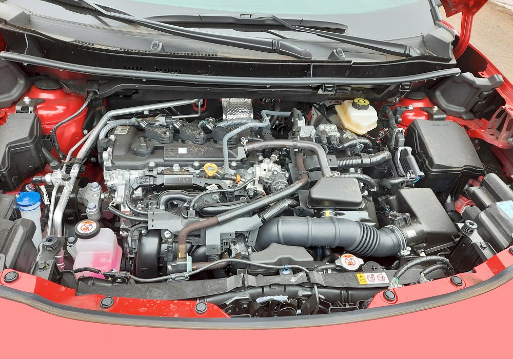 Toyota Yaris Cross 1.5 Hybrid 130 AWD-i Executive, 2025